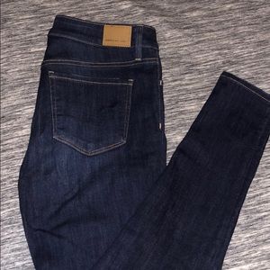 NEW American Eagle dark wash jeans size 10 long